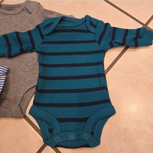 Carters Preemie Baby Long Sleeve Onsie Set With Pants NWOT - Picture 2 of 7